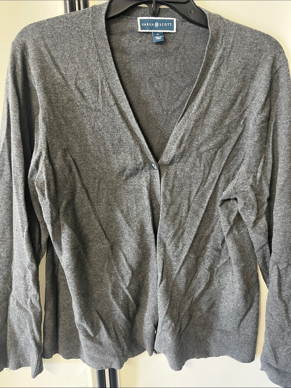 Karen Scott XL Women’s Charcoal Gray V-Neck Button Cardigan